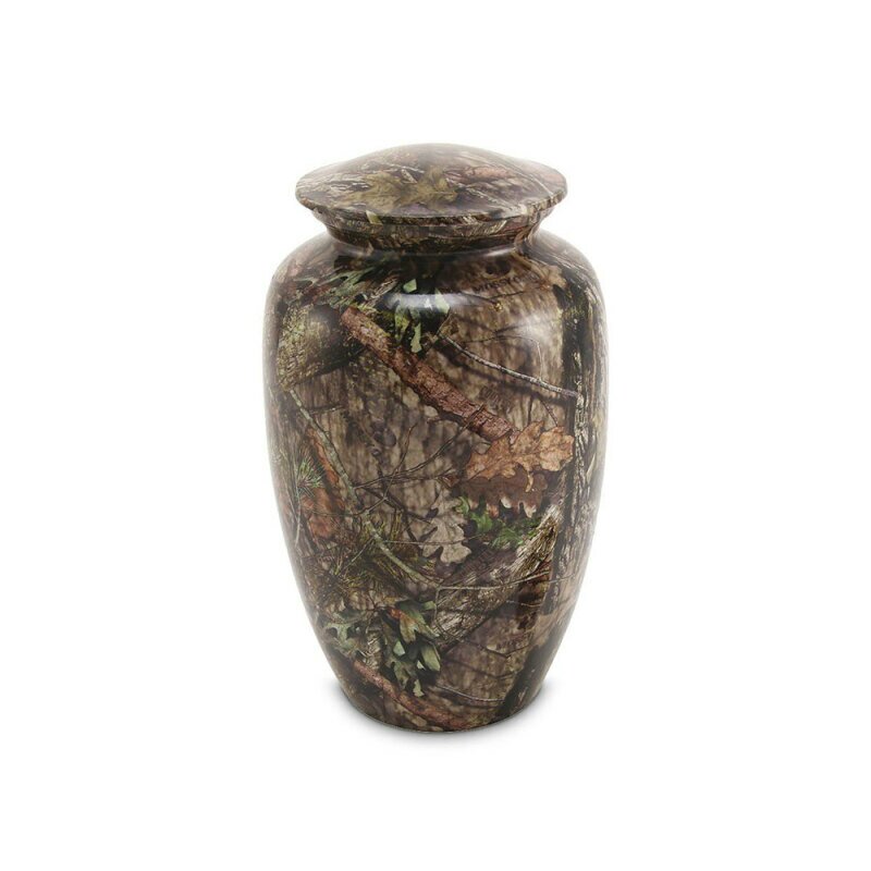Mossy Oak Urn